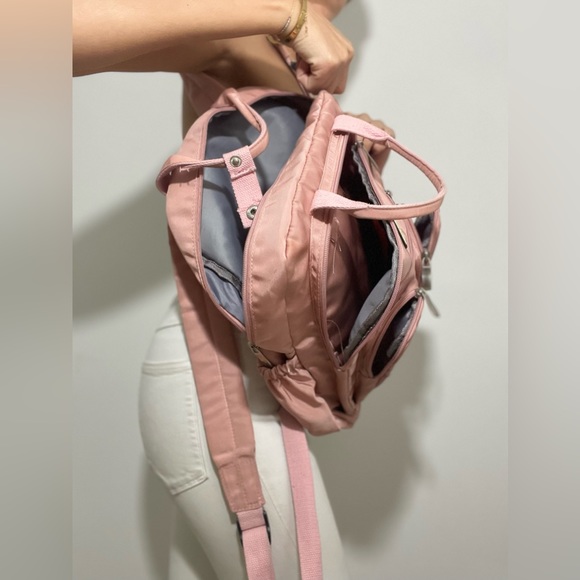 Multi pocket Backpack - Picture 6 of 6